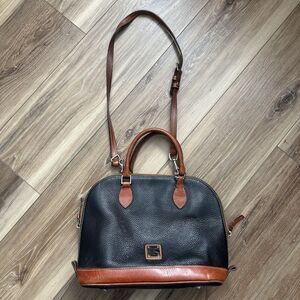 Dooney & Bourke Pebble Grain Zip Zip Satchel - Black/Tan - Authentic J-Series